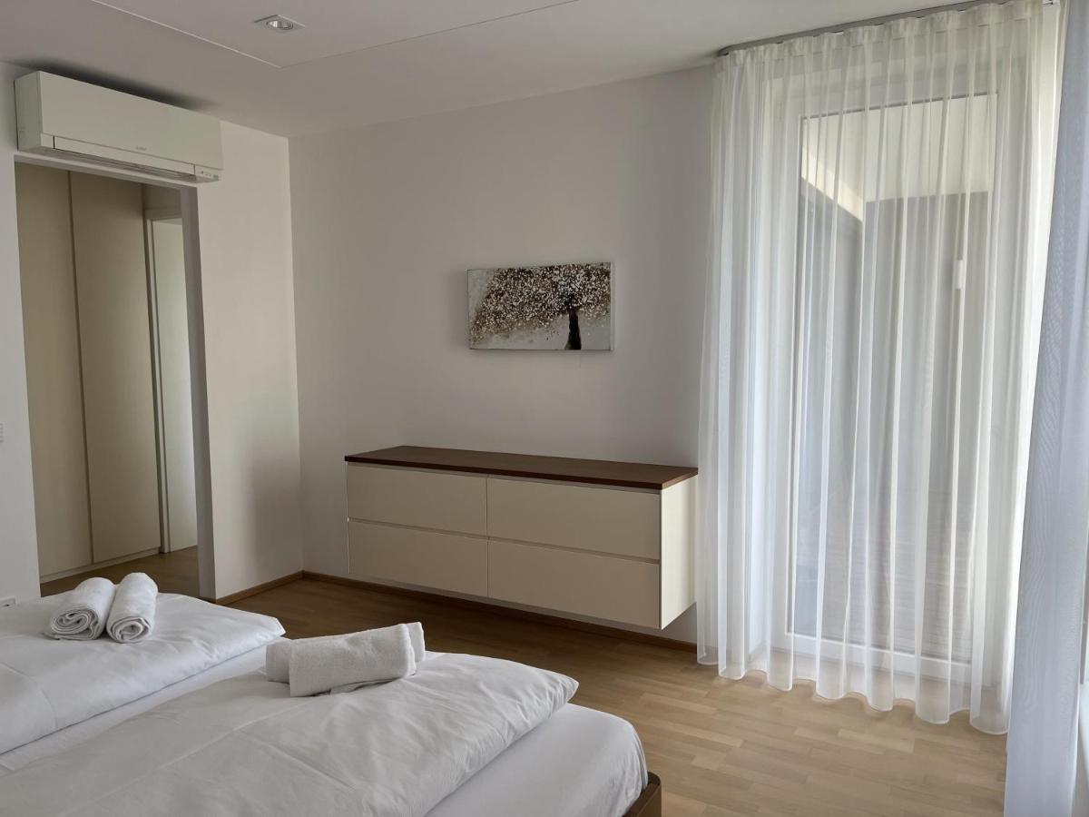 Luxusappartement Mit Garage Im Zentrum Vídeňské Nové Město Exteriér fotografie